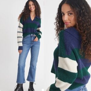 525 Andi Sweater Women's XL Blue Green Pullover Shirt